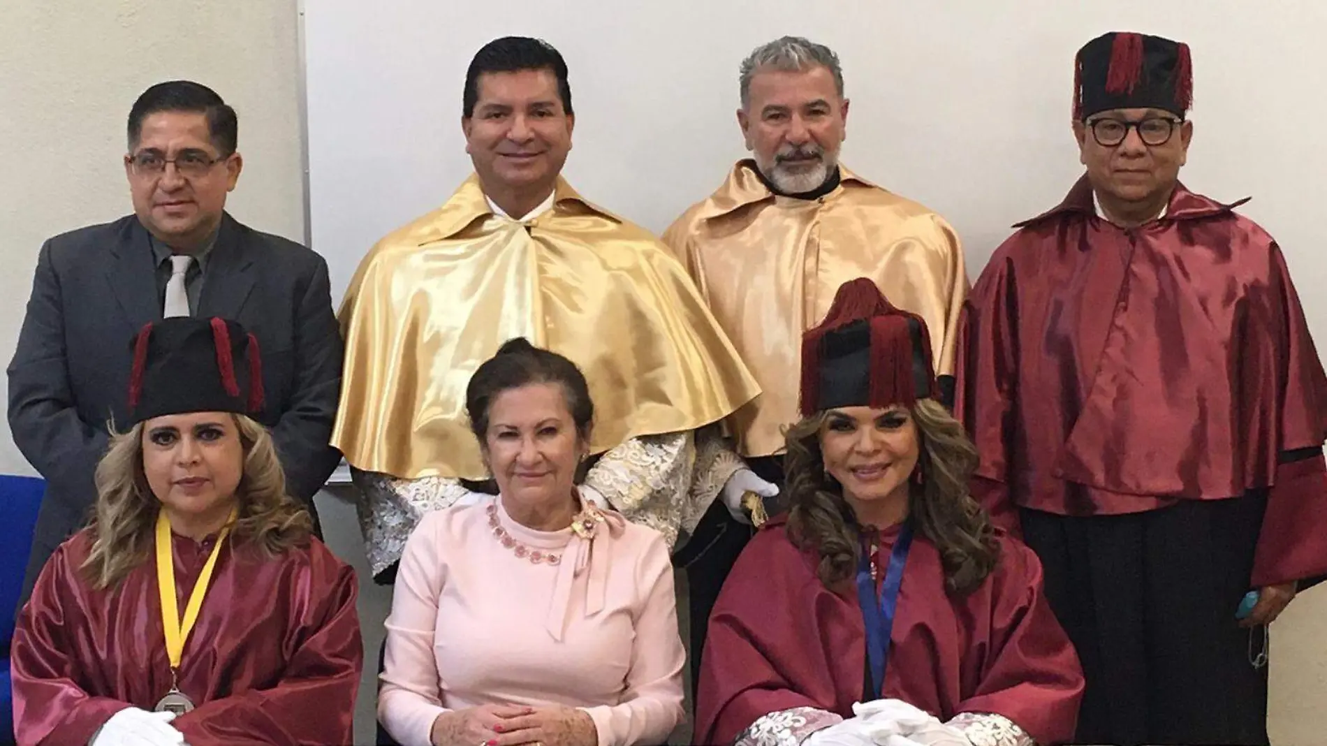 honoris causa